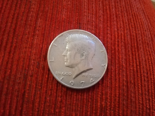 Imagen 2 de 2 de Moneda Half Dollar 1974 Kennedy Half Dollar