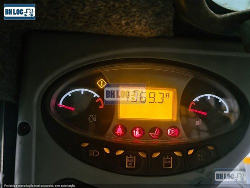 Imagem 6 de 7 de Mini-carregadeira Bobcat S130 Ref.208590