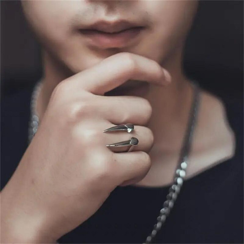 Anillo Geométrico De Aleación Con Forma De Diente De Serpien
