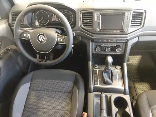 Imagen 10 de 25 de Volkswagen Amarok Comfortline 4x2 At 180cv 2.0tdi 2023 0km 7