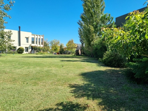 Lote Al Agua En Cul De Sac