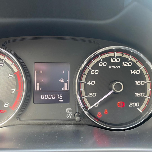 Imagen 4 de 9 de Mitsubishi L200 4×4 2023