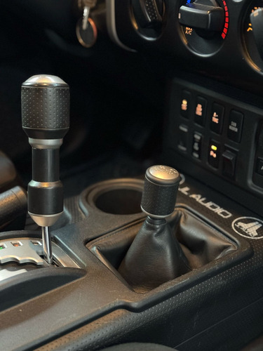 Toyota Fj Cruiser 3p Premium Aa Ee Ra Abs 4x4 At