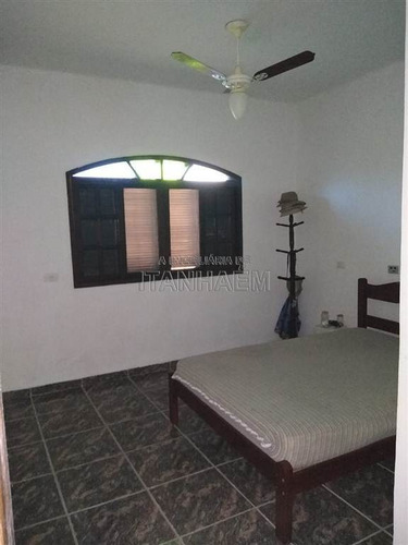 Imagem 11 de 29 de Casa - Venda - Santa Terezinha - Itanhaem - Ita3324