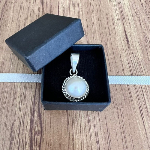Imagen 8 de 10 de Dije De Perla Natural Cultivada Con Plata 925 Y Oxido Agálea
