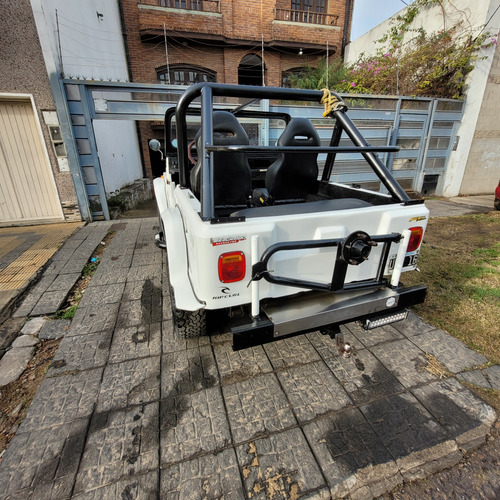 Jeep Ika Motor 221 Gnc 4x4 Corto Carrocería Fibra Impecable