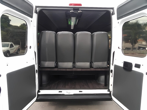 Van Fiat Ducato Executiva Marticar Ano 2019/19 16 Lugares.