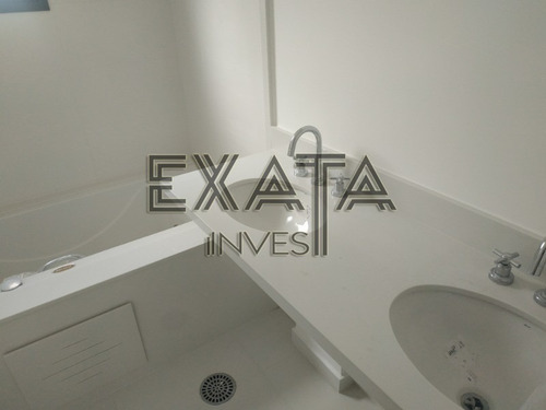 Imagem 21 de 30 de Cobertura Triplex Com 325m2 Úteis, Esta Com Piso Parquet E Hidro No Banheiro, Características Do Condomínio Children Care Jardim Piscina Sala De Ginástica - Cb00079 - 69370475