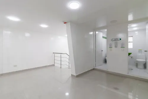 Casa En Arriendo En Santa Barbara Occidental. Cod A22155