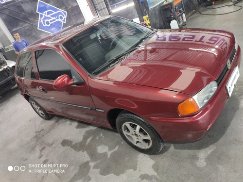Volkswagen Gol 1999 - 16v
