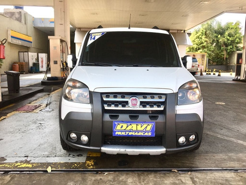 Imagem 2 de 9 de Fiat Doblo Adv 1.8