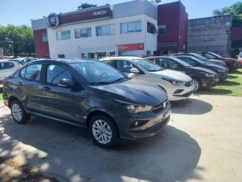 Fiat Cronos 1.3 Gse Drive Pack My21 Stock Fisico 15/06/21 M