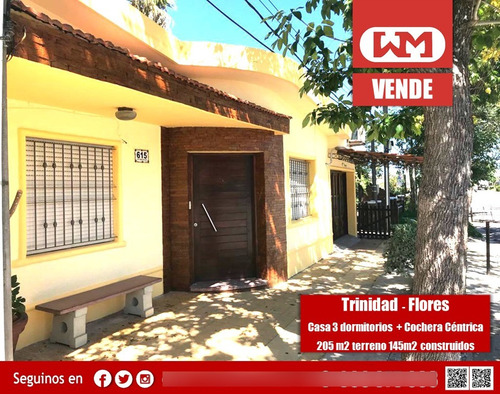 Venta Casa Trinidad Flores 3 Dormitorios Cochera Parillero A Metros Del Parque Centenario Puntazo