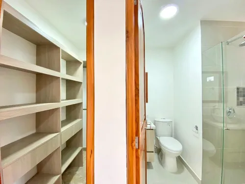 Apartamento En Venta En Laureles. Cod V4384