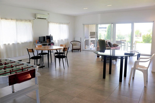 Imagen 5 de 7 de Venta De Casa 4 Ambientes En Villa Rosa, Pilar