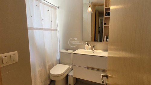 Departamento En Venta De 5 Dorm. En Las Condes