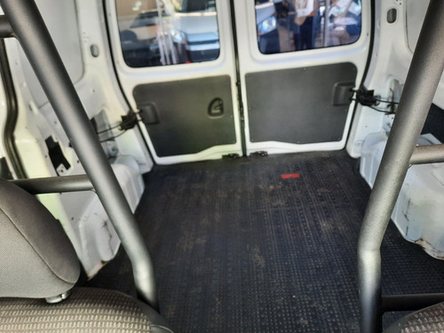 Imagen 7 de 8 de Citroen Berlingo Hdi 2015 Km88000.-