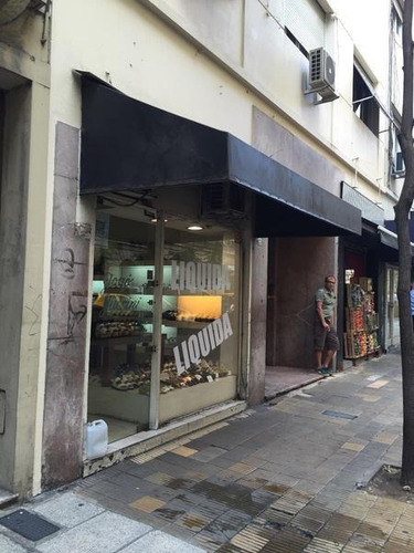 Imagen 2 de 6 de Local Vicente Lopez Al 1700 Y Callao