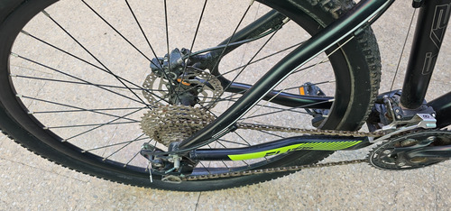 Bicicleta Ozark Trail Élite 27.5 (Usado)