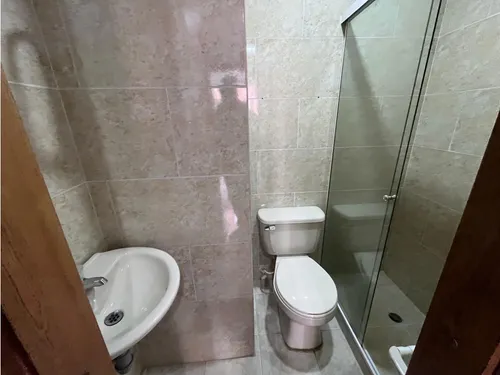 136m2 Apartamento En Laureles