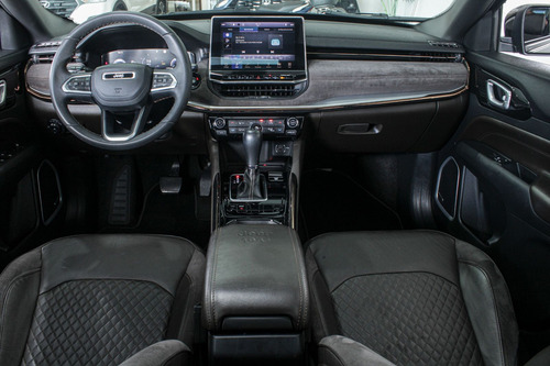 Jeep Commander Overland T270 1.3 TB Flex Aut.