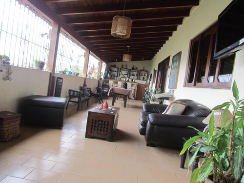 Imagen 13 de 14 de Casa En Venta Mls #20-15988 - Laura Colarusso