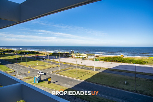 Torre Tiburón , Apartamento De 3 Dormitorios En Playa Brava Frente Al Mar , Primera Linea