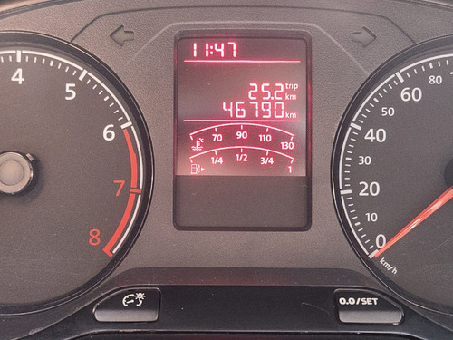 Volkswagen Voyage 1.0 12V MPI TOTAL FLEX 4P MANUAL