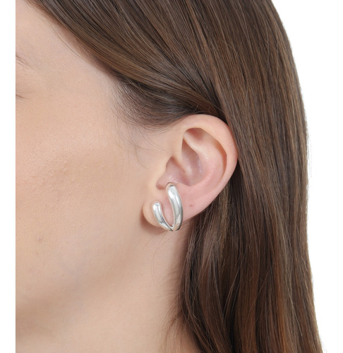 Brinco Ear Hook Class Banhado A Prata (semijoia)