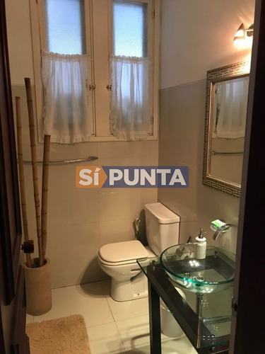 Imagen 21 de 29 de Casa En Mansa, 5 Dormitorios *