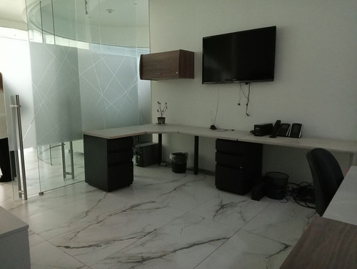 Oficina Amueblada Piso 40 Wtc