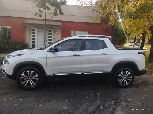 Fiat Toro 1.3 T270 Volcano 4X2 At