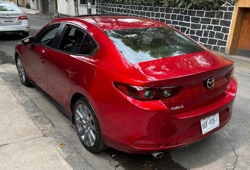 Mazda Mazda 3 2.0 Mhev I Sport Sedan At