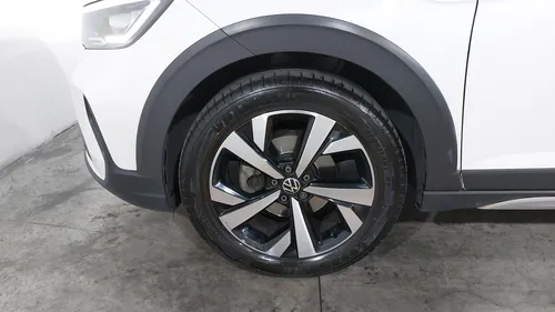 Volkswagen Nivus 1.0 TSI HIGHLINE AUTO