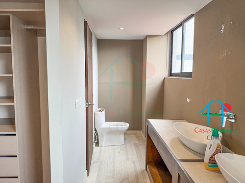 Mariscal Sucre D. Moderno Departamento En Venta Con Terraza Privada