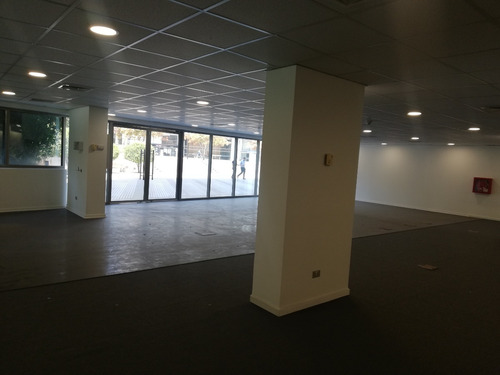Local Arriendo Rebajado Vitacura Con Luis Pasteur