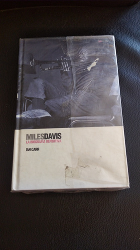 Libro + Dvd Miles Davis La Biografía Definitiva Jazz