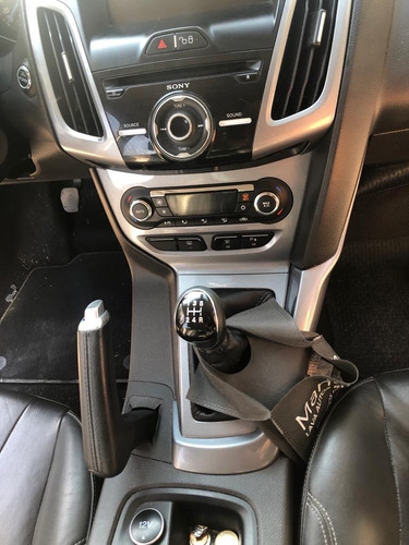 Ford Focus Lii Titanium