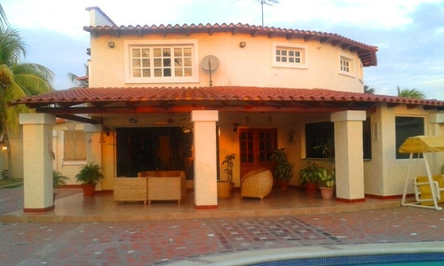 Imagen 13 de 14 de Casa En Alquiler En Lechería Urb. Las Villas