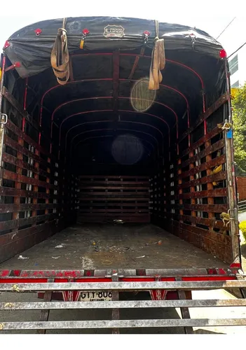 Chevrolet Npr En Estaca Unico Dueño Lista Para Trabajar