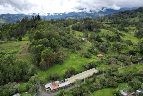 Te Vas A Enamorar De Este Lugar En Una Zona Rural De Pacho - Cundinamarca