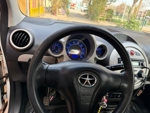 Jac J2