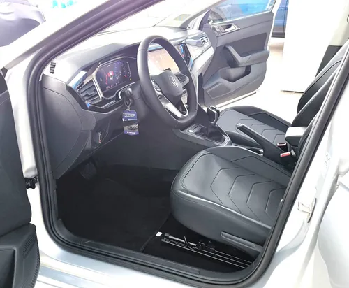 Volkswagen Virtus Comfortline Se 1.0 T Automatico Sedan Fa