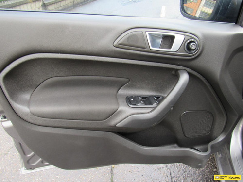 Imagen 9 de 25 de Ford Fiesta 1.6 Se