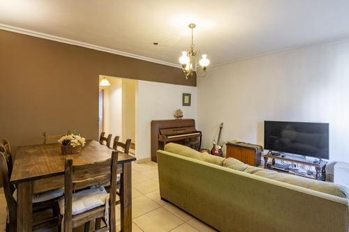 Venta - Ph Duplex Tipo Casa 5 Ambientes Con Cochera Y Pileta - Villa Adelina, San Isidro