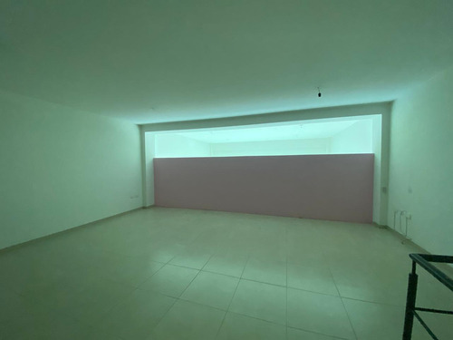 Local En Renta Plaza Gerbera León Gto 60 M2