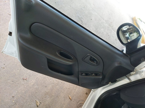 Renault Clio Mio