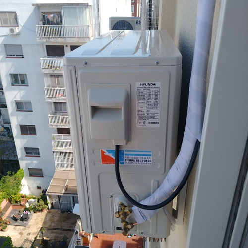 Imagen 3 de 5 de Instalacion Colocacion Service De Aires Acondicionados Split