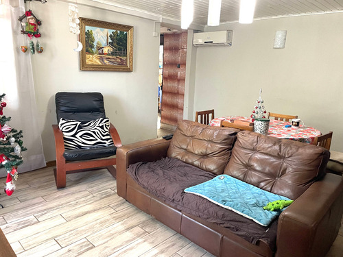 Amplia Solida Casa Familiar 3d 1b. 1est. Patio Impecable
