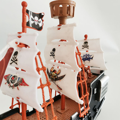 Barco De Juguetes Para Niños Modelo Barco Pirata Caribeño .